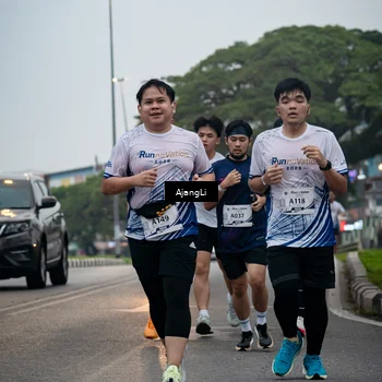 Runner Photo 8963165