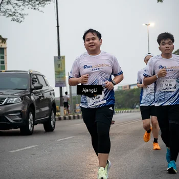 Runner Photo 8963180