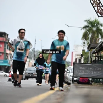 Runner Photo 8963211