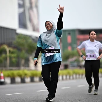 Runner Photo 8963225