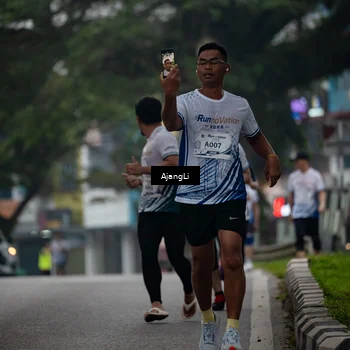 Runner Photo 8963230