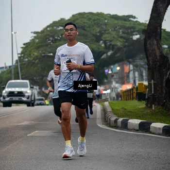 Runner Photo 8963237