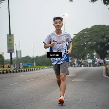 Runner Photo 8963262