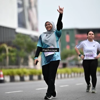 Runner Photo 8963263