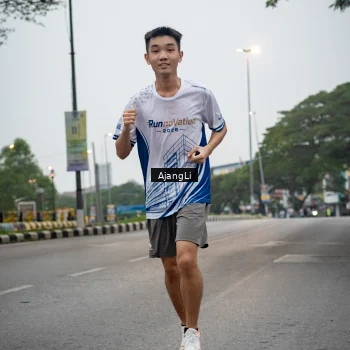 Runner Photo 8963282