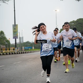 Runner Photo 8963287