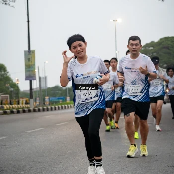 Runner Photo 8963299