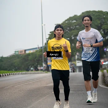 Runner Photo 8963340