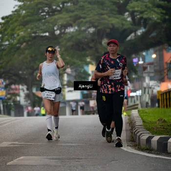 Runner Photo 8963380