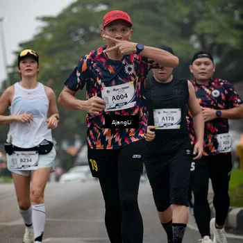 Runner Photo 8963413