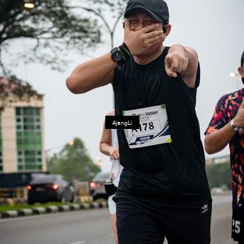 Runner Photo 8963446