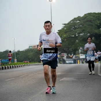 Runner Photo 8963537