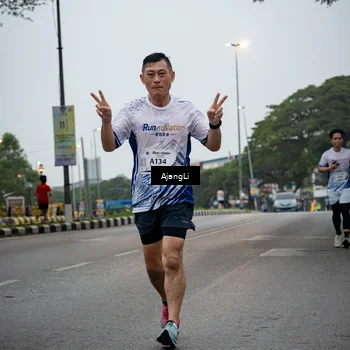 Runner Photo 8963565