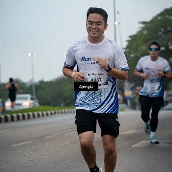 Runner Photo 8963650