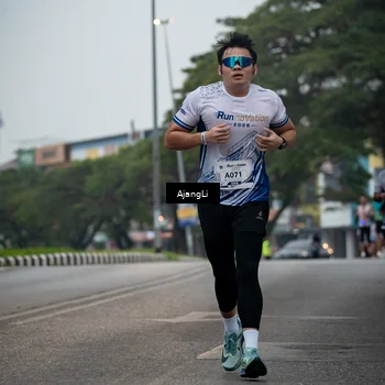 Runner Photo 8963657