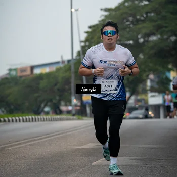 Runner Photo 8963660