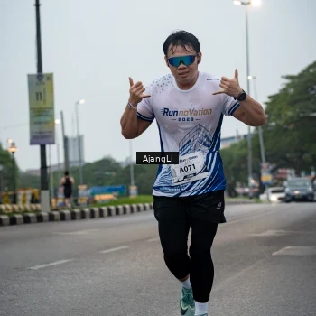 Runner Photo 8963696
