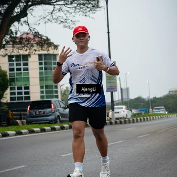 Runner Photo 8963846