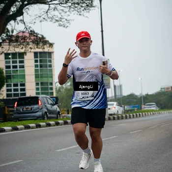 Runner Photo 8963848