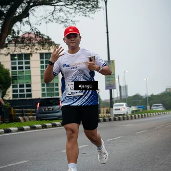 Runner Photo 8963850