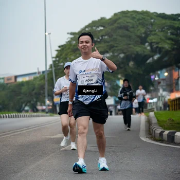 Runner Photo 8964090