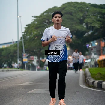 Runner Photo 8964232