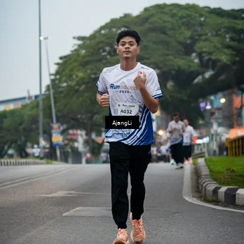 Runner Photo 8964254