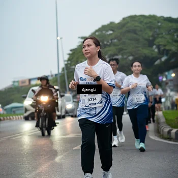 Runner Photo 8964262