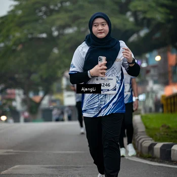 Runner Photo 8964350