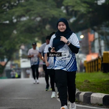 Runner Photo 8964357