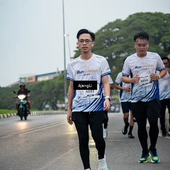Runner Photo 8964479