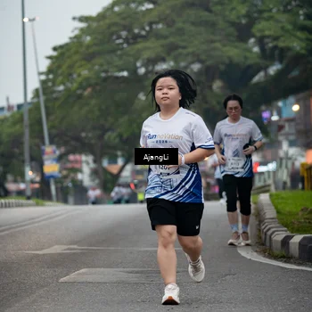 Runner Photo 8964513