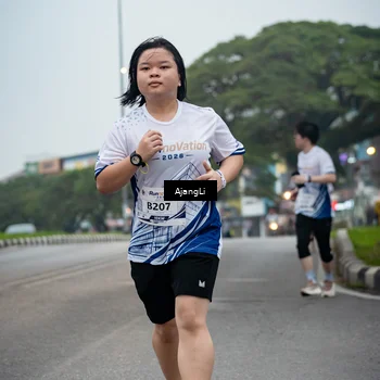 Runner Photo 8964544