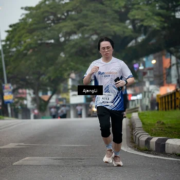 Runner Photo 8964559