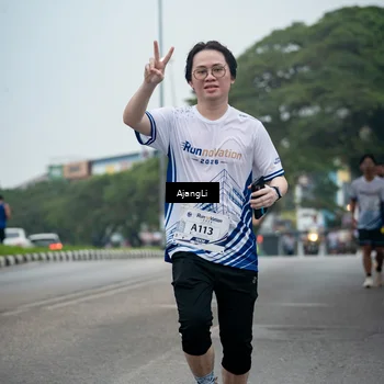Runner Photo 8964631
