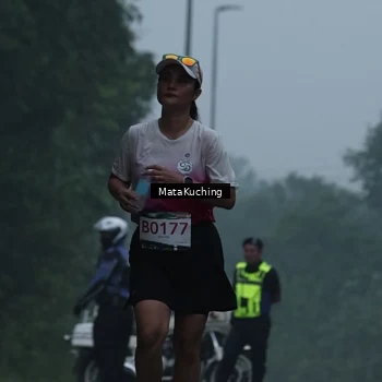 Runner Photo 8965772
