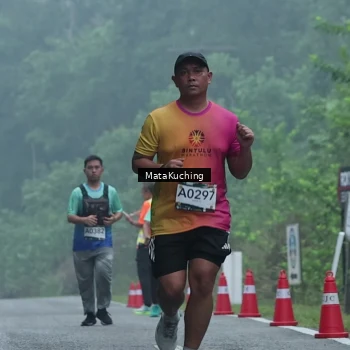 Runner Photo 8968477