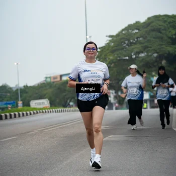 Runner Photo 8969534