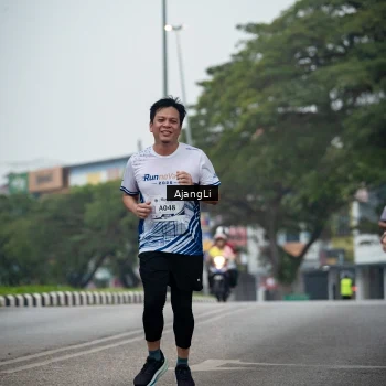Runner Photo 8969716