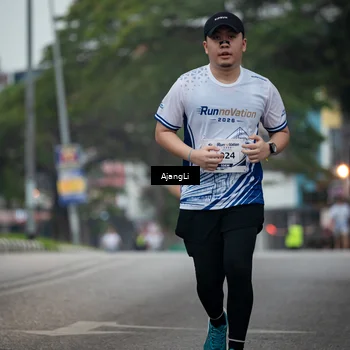 Runner Photo 8969797