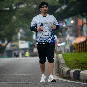 Runner Photo 8969888