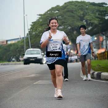 Runner Photo 8969911