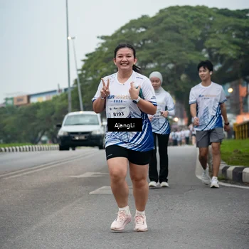 Runner Photo 8969914