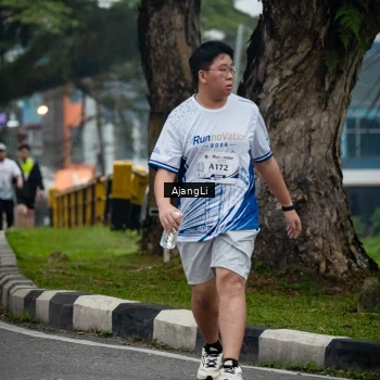 Runner Photo 8969995