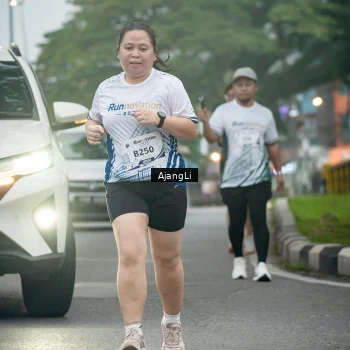 Runner Photo 8969998