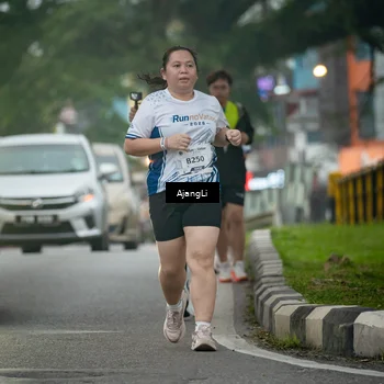 Runner Photo 8970025