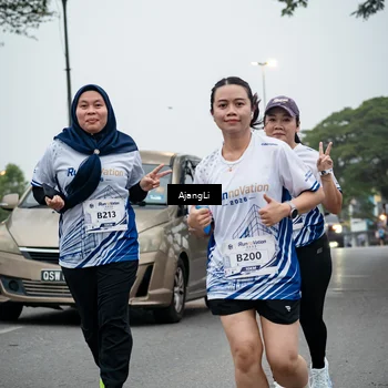 Runner Photo 8970030