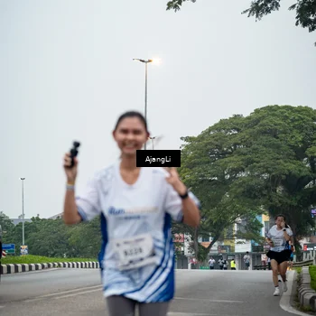 Runner Photo 8970066