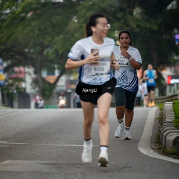Runner Photo 8970067
