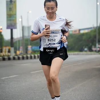 Runner Photo 8970114